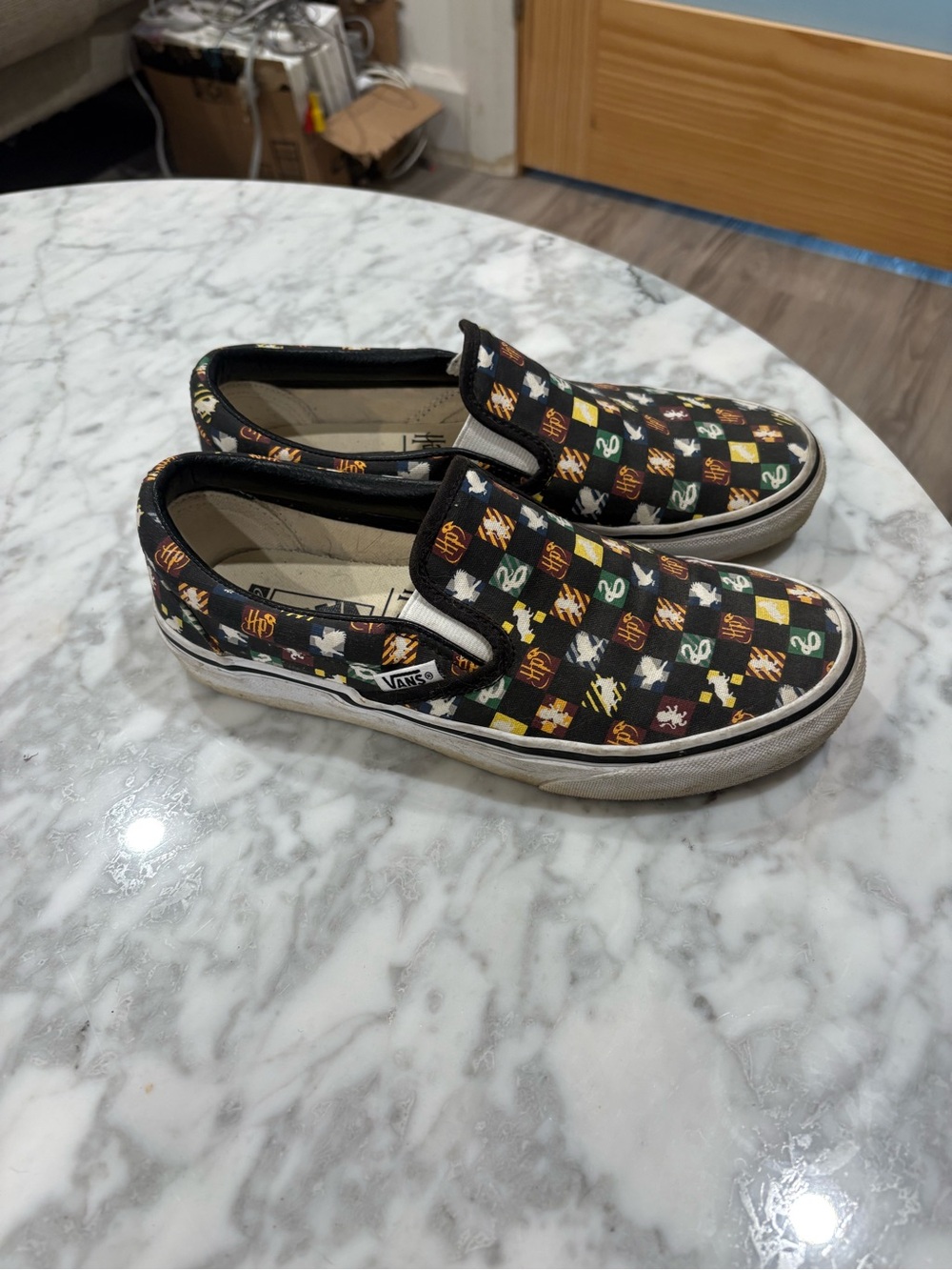 Vans women Harry Potter limited edition Slip-On Sneakers in Black with Mult